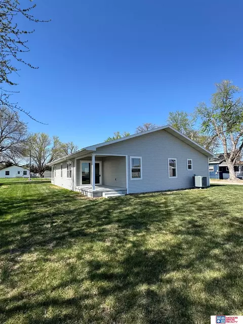 Exterior - 308 E Amity St, Clarks, NE 68628 photo 2 of 2
