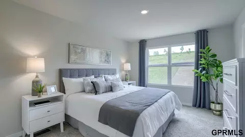 Bedroom - 13705 Vane St, Omaha, NE 68142 photo 3 of 5