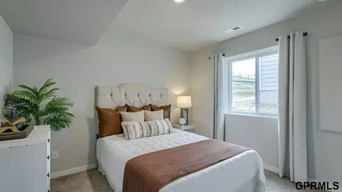 Bedroom - 13705 Vane St, Omaha, NE 68142 photo 5 of 5