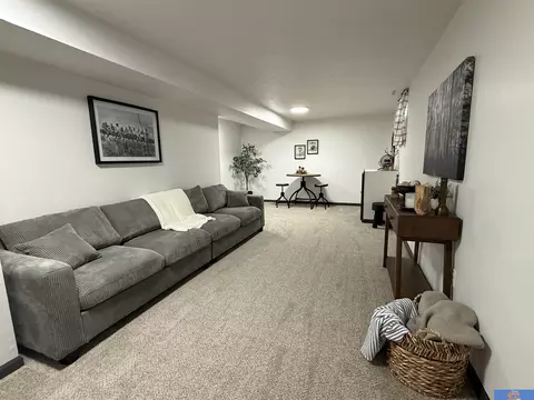 Living - 1408 Ashland Ave, Beatrice, NE 68310 photo 6 of 6