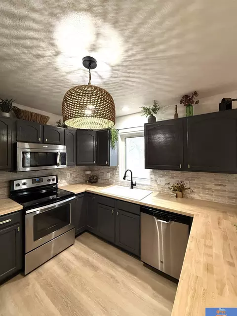 Kitchen - 1408 Ashland Ave, Beatrice, NE 68310 photo 6 of 6