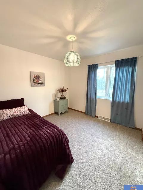 Bedroom - 1408 Ashland Ave, Beatrice, NE 68310 photo 2 of 10
