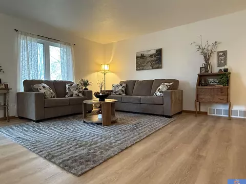Living - 1408 Ashland Ave, Beatrice, NE 68310 photo 1 of 6