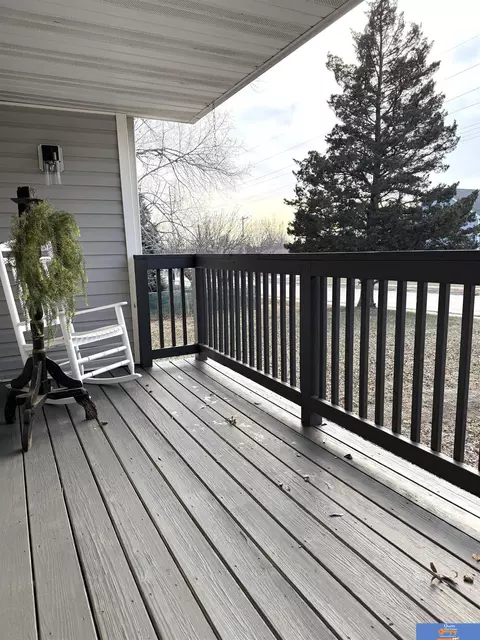 Exterior - 1408 Ashland Ave, Beatrice, NE 68310 photo 8 of 10