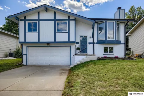 2035 W Cove Ct, Lincoln, NE 68522