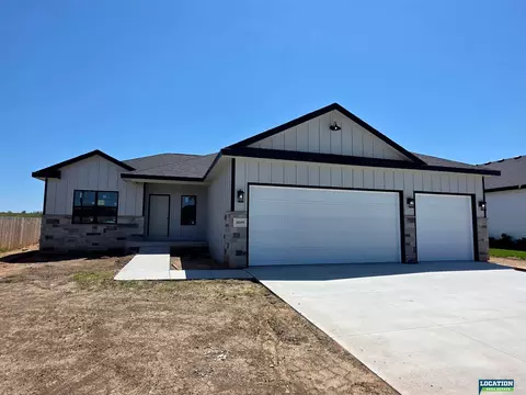 3009 Bertram St, Roca, NE 68430