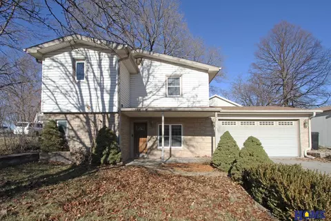 1300 Nelson St, Lincoln, NE 68521