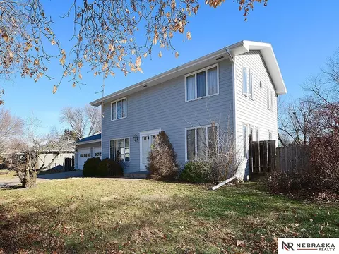 6006 S 25th St, Lincoln, NE 68512