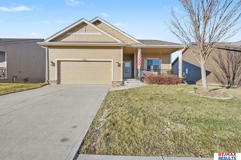 7332 N 167 St, Bennington, NE 68007