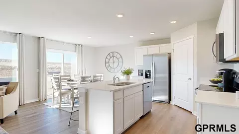 Kitchen - 17031 Craig St, Bennington, NE 68007 photo 2 of 2