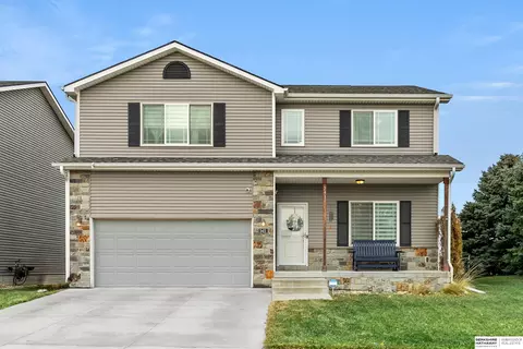 2411 W C St, Lincoln, NE 68522