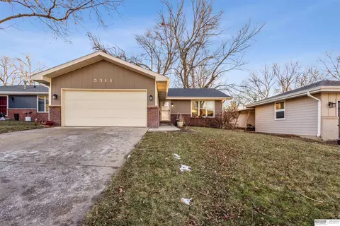 5311 Linden St, Lincoln, NE 68516