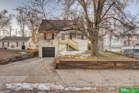 6039 Decatur St, Omaha, NE 68104