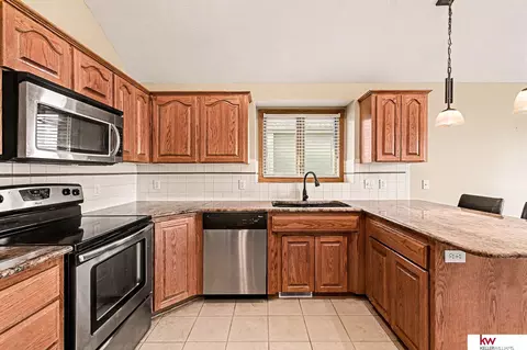 Kitchen - 16632 Olive St, Omaha, NE 68136 photo 4 of 5