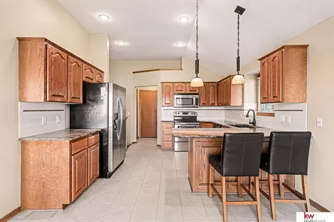 Kitchen - 16632 Olive St, Omaha, NE 68136 photo 2 of 5