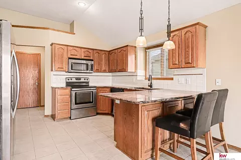 Kitchen - 16632 Olive St, Omaha, NE 68136 photo 3 of 5
