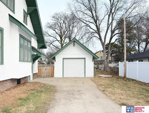 1520 High St, Beatrice, NE 68310 photo 4