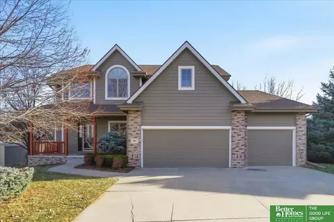 3921 S 192nd Ave, Omaha, NE 68130