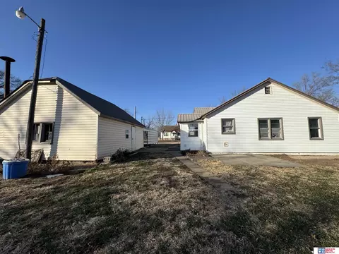 310 Thayer St, Beatrice, NE 68310 photo 34