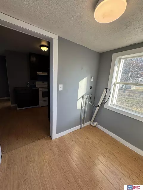 310 Thayer St, Beatrice, NE 68310 photo 11
