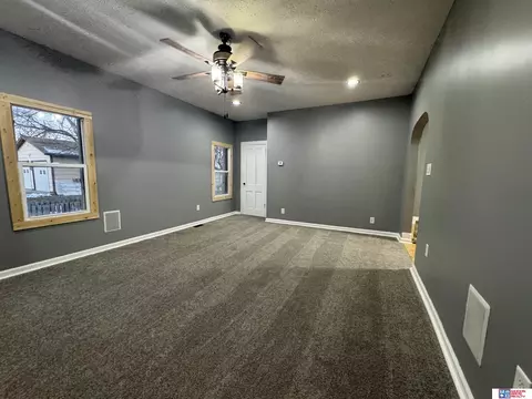 310 Thayer St, Beatrice, NE 68310 photo 19