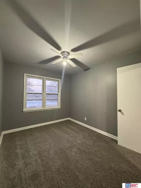 310 Thayer St, Beatrice, NE 68310 photo 20