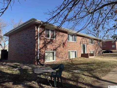 2930 N St, Lincoln, NE 68510