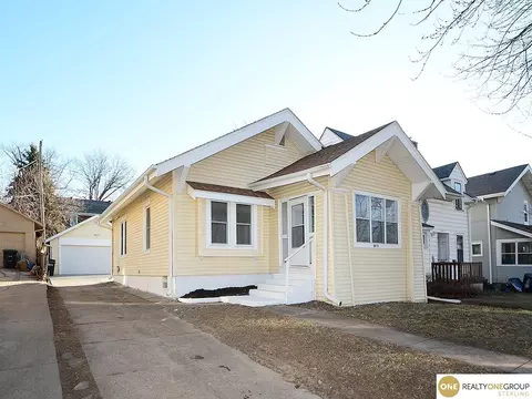 2467 N 47th Ave, Omaha, NE 68104