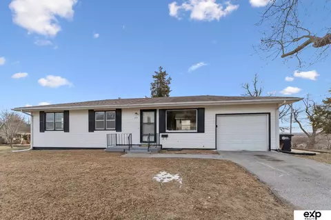 3713 N 34 Ave, Omaha, NE 68111