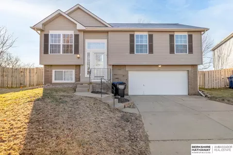 7518 S 178 Cir, Omaha, NE 68138