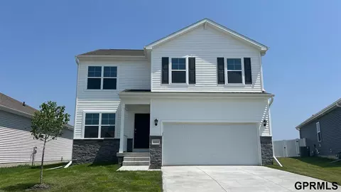 16413 Davidson St, Bennington, NE 68007