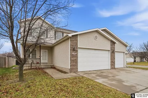 1505 SW 26th St, Lincoln, NE 68522