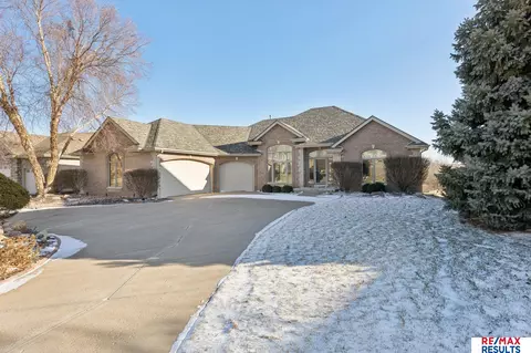 3775 S 196 Ave, Omaha, NE 68130