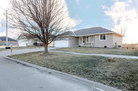 1530 Morgan Dr, Nebraska City, NE 68410