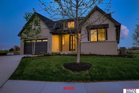 20145 W St, Omaha, NE 68135