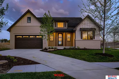 20145 W St, Omaha, NE 68135