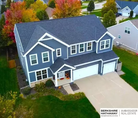 8920 N 158th St, Bennington, NE 68007