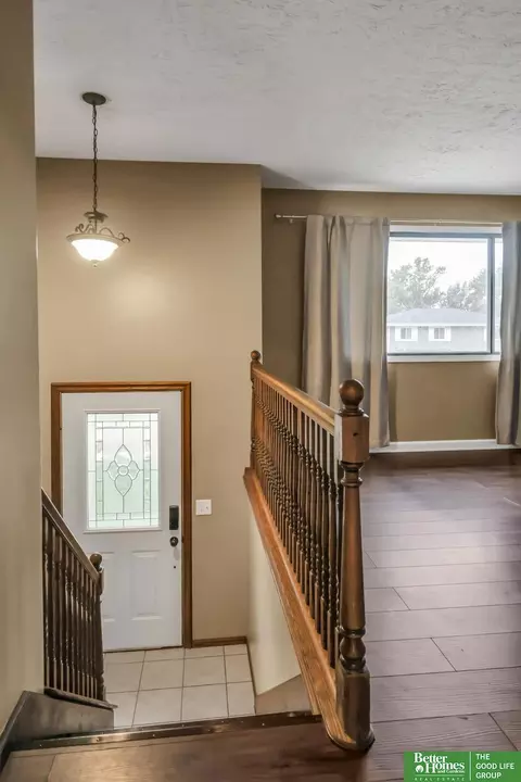 23706 Walnut Cir, Waterloo, NE 68069 photo 3