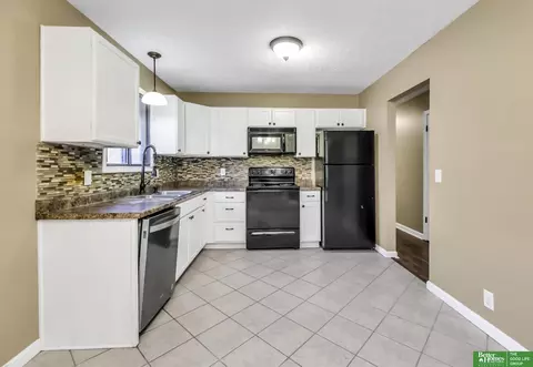 23706 Walnut Cir, Waterloo, NE 68069 photo 11