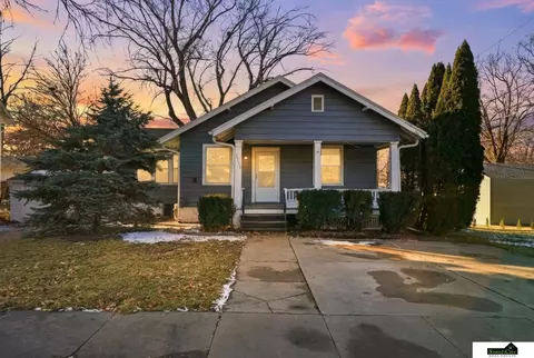 2713 N 59 St, Lincoln, NE 68507