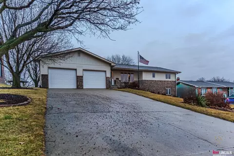 506 Vista Ave, West Point, NE 68788