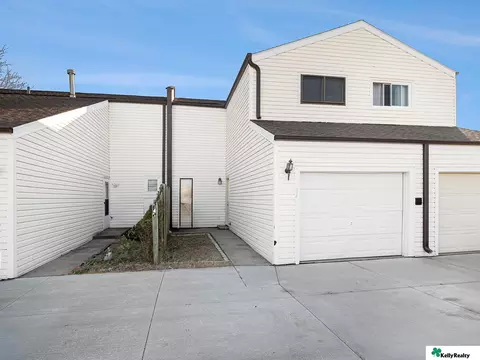 13229 Glenn Street St, Omaha, NE 68138