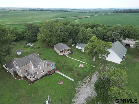 5025 F Rd, Dunbar, NE 68346