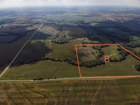 0001 D County Rd, Palmyra, NE 68418
