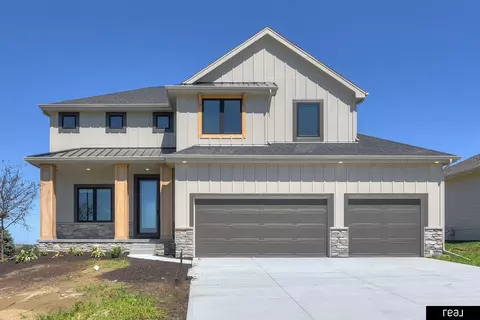 5413 N 191st St, Elkhorn, NE 68022