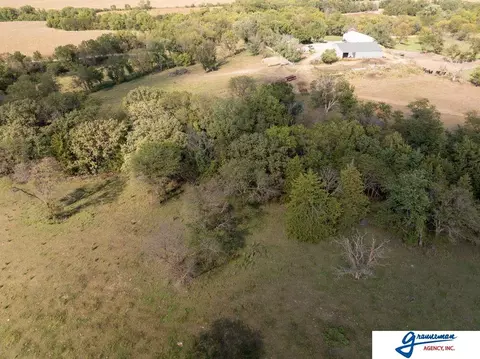 Exterior - 7061 E Maple Rd, Holmesville, NE 68310 photo 14 of 17