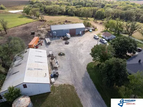 Exterior - 7061 E Maple Rd, Holmesville, NE 68310 photo 12 of 17