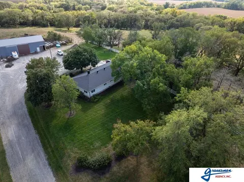 Exterior - 7061 E Maple Rd, Holmesville, NE 68310 photo 11 of 17