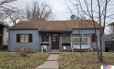 1215 S 22nd St, Lincoln, NE 68502