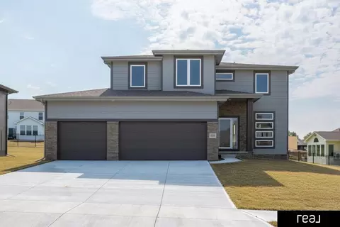 12635 Carpenter St, La Vista, NE 68138